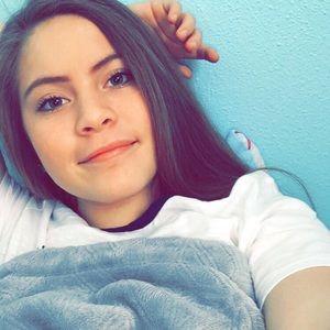 Meet your Posher, Irais